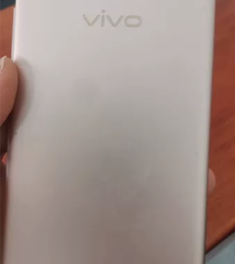 出售vivo x9plus不能开机，充电亮...