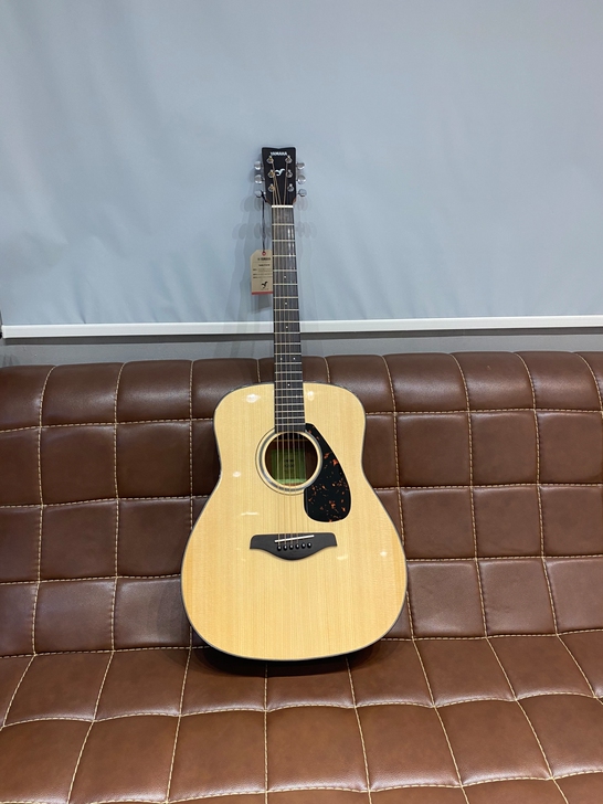 只剩几把！YAMAHA雅马哈f310初学入...