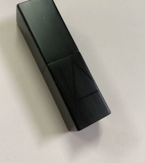 NARS正品方管口红，提升气色，买给自己的...