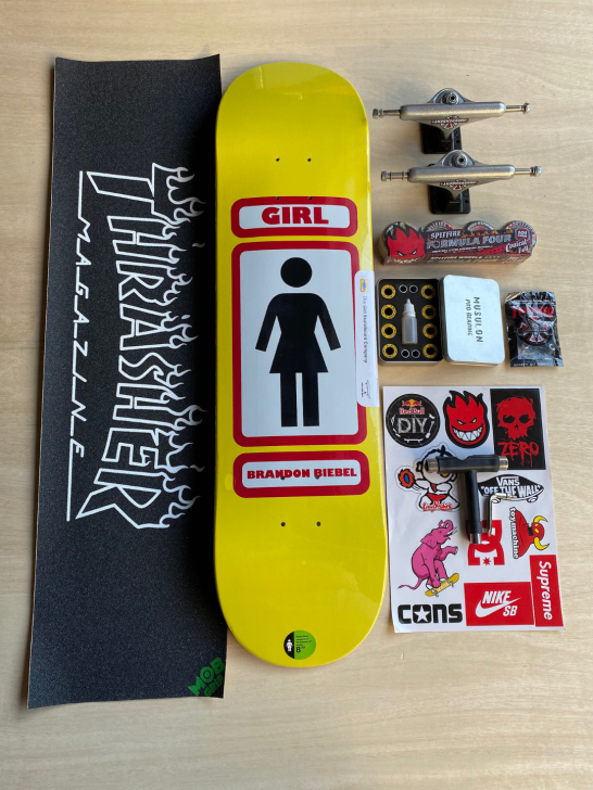 特价处理  双翘滑板  girl滑板