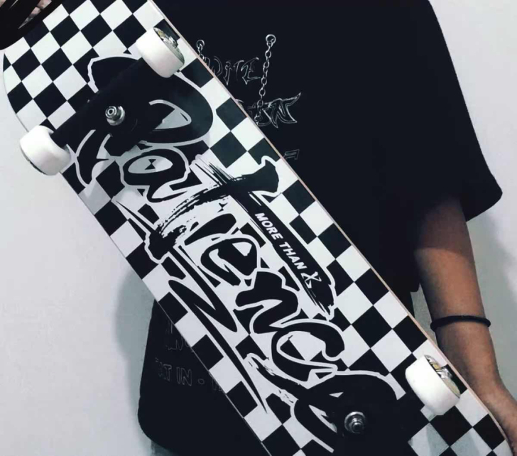 正品全新DBH专业滑板 沸点 加拿大七层枫...