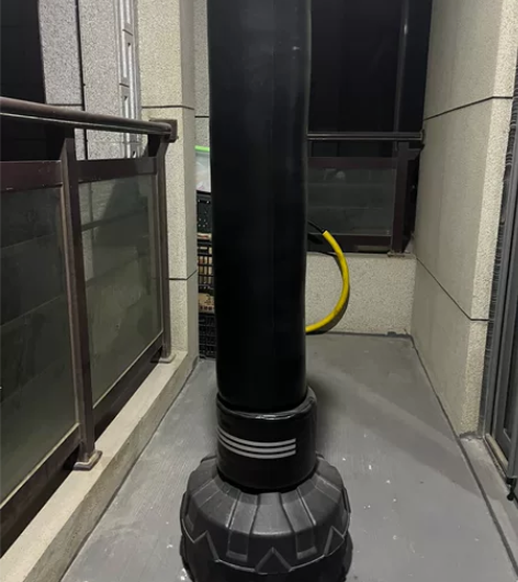 拳击沙袋,九成新,自提 感兴趣的话点“我想...