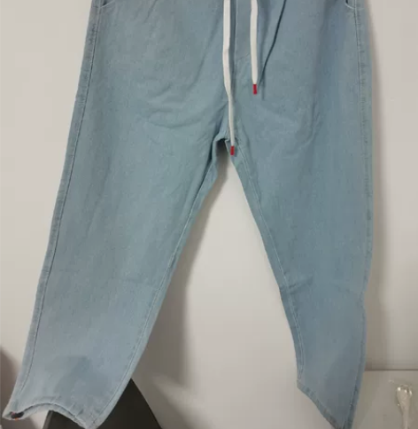 浅蓝色牛仔裤男松紧腰百搭春秋夏初不加绒宽松...