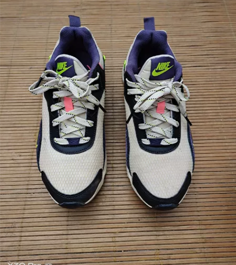 耐克 36.5码 运动鞋 鞋子无开胶 无瑕...