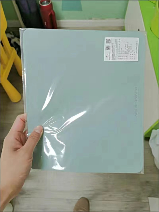 【5.9元包邮】皮质鼠标垫纯色简约防水白领...