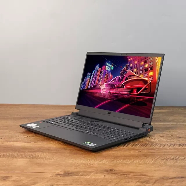 2021年4月中旬，实体店购买的