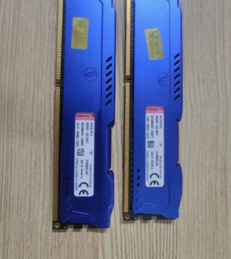 金士顿DDR3-1866  4G内存条2根...
