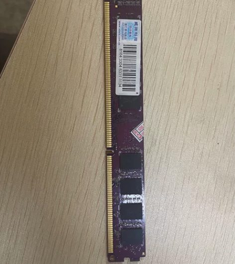 内存ddr3. 1600. 8g威刚 感兴...