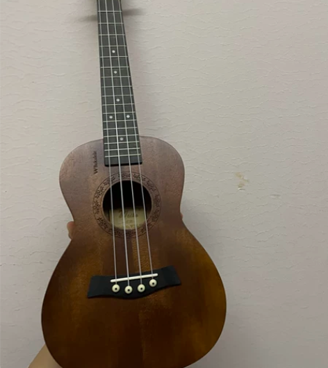 尤克里里 感兴趣的话点“我想要”和我私聊吧...