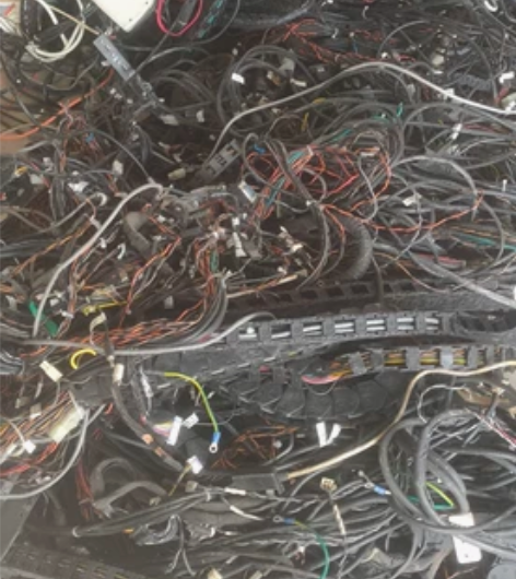 各种电源线. 信号线 .数据线( ATM机...