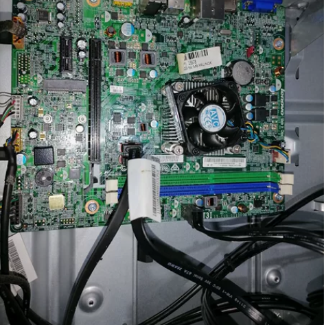 联想H425主板,带挡板,散热器一套,处理...