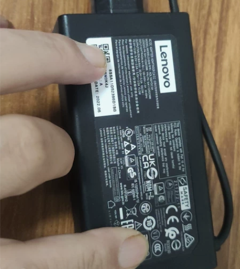 联想(Lenovo)超薄款100W Typ...