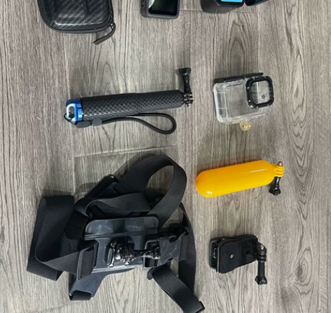 GoPro9运动相机三电池套装，成色挺好，...