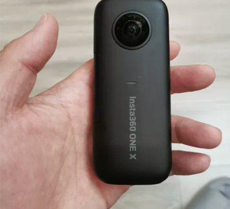 Insta360 ONE X全景相机 几乎...