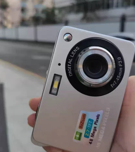 全新DV相机 复古相机高清数码照相机 易烊...