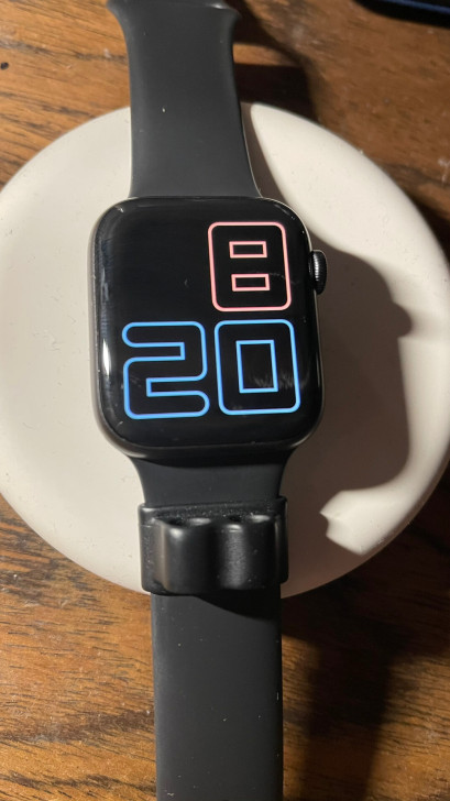 Apple Watch Series 4蜂...