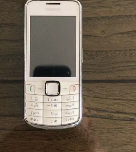 NOKIA诺基亚手机 长期闲置，无配件 6...