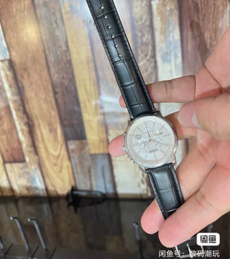 西铁城光动能手表，走时准确。因新买手表，低...