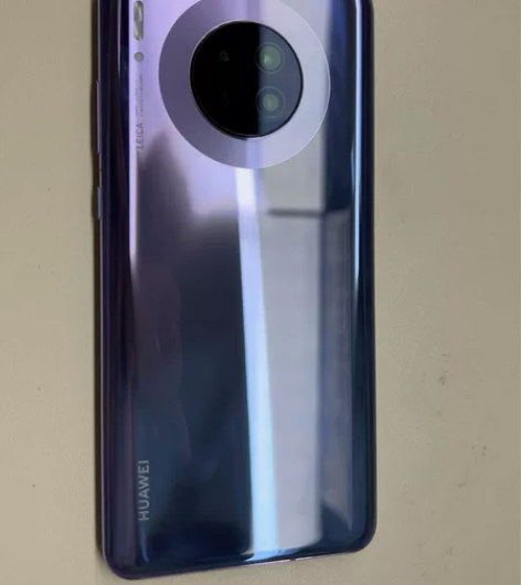 换了苹果14出华为mate30 颜色：星河...