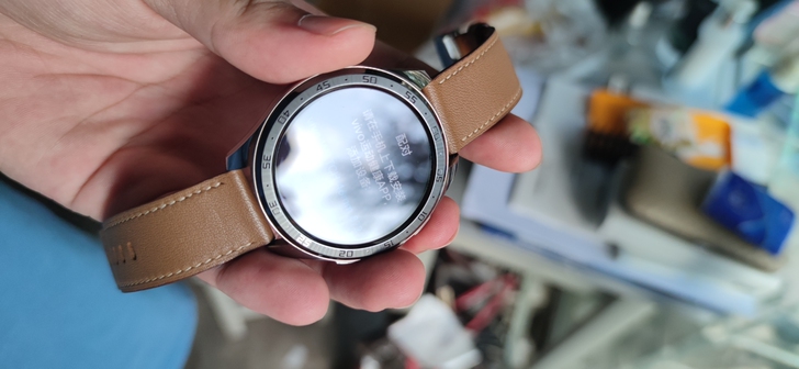 vivowatch46mm，成色98新，屏...