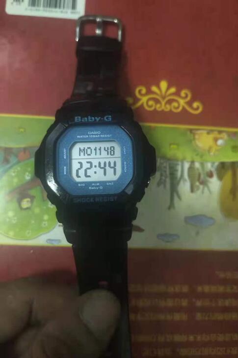 casio 卡西欧BG-5600GL手表。...