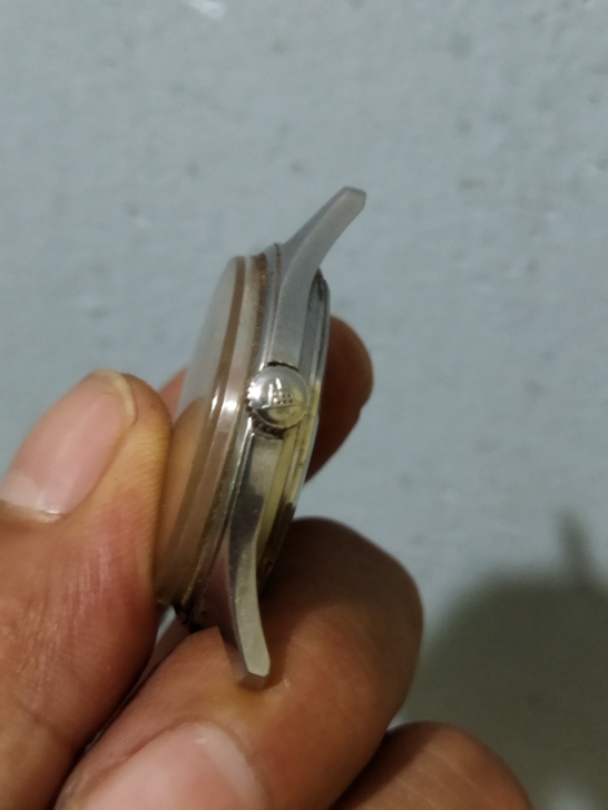 最早上海牌机械表17钻售出不退