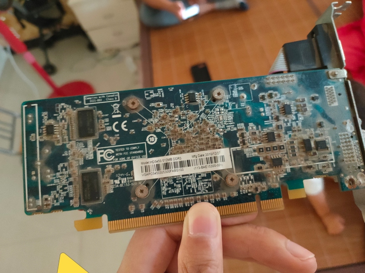 电脑拆机显卡 电脑不用了  HD5450 ...