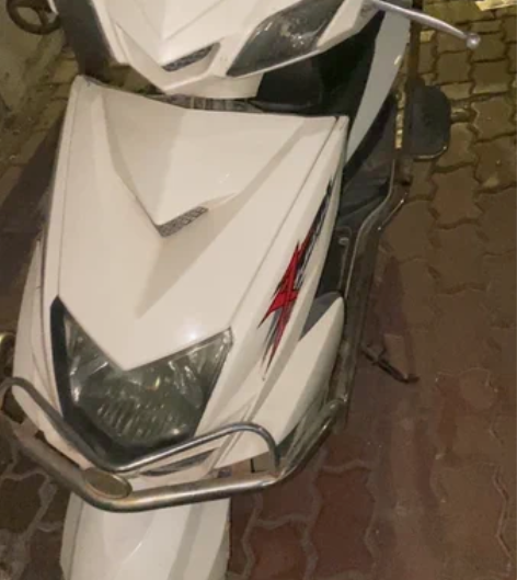 电动车出售准备换摩托车了不带电瓶可以使用铁...