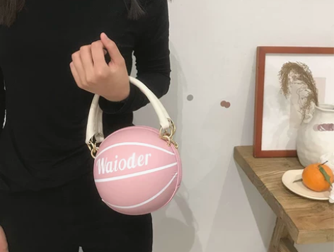 ?粉色篮球包 女夏季小包 抖音同款！冲动买...