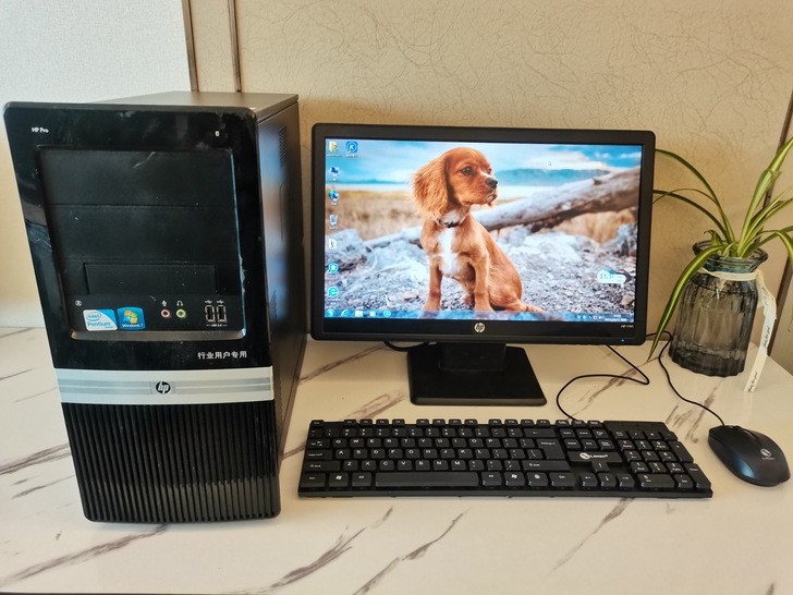 公司关闭，低价处理惠普台式电脑！Intel...