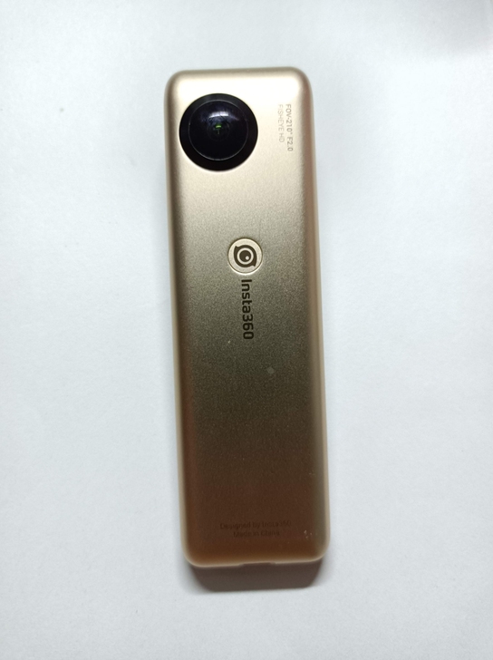 Insta360 Nano 相机，360V...