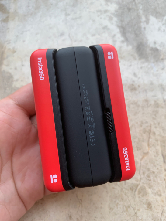 insta360 one r全景相机电池