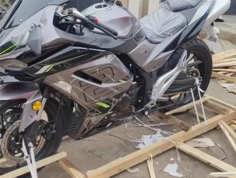 鹏城pc200-4s，可过户 感兴趣的话点...