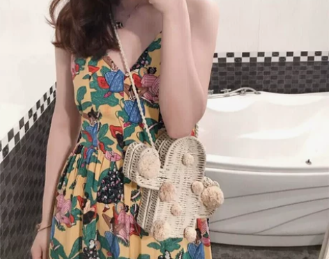 很仙的法国小众连衣裙小清新chic吊带裙法...