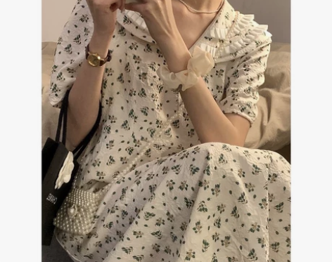 法式茶歇碎花裙女2022夏季新款甜美气质娃...