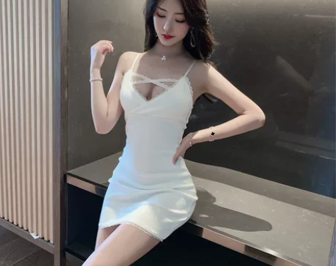 气质蕾丝黑色小个子收腰吊带连衣裙仙女春夏季...