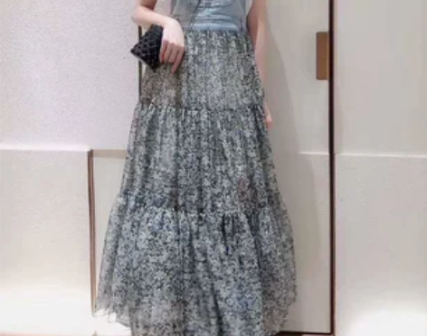 高品质定制款2022夏季新款背带裙牛仔拼接...