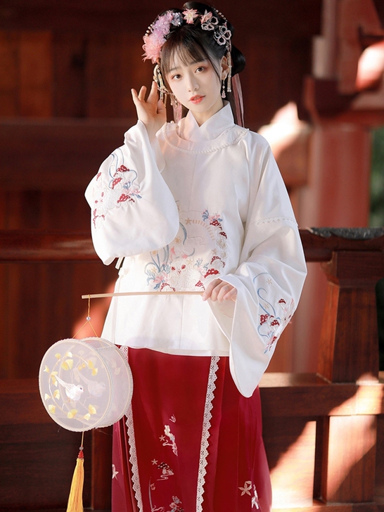 （科幻）倚梦阁茕茕稚兔圆领明制汉服套装，重...