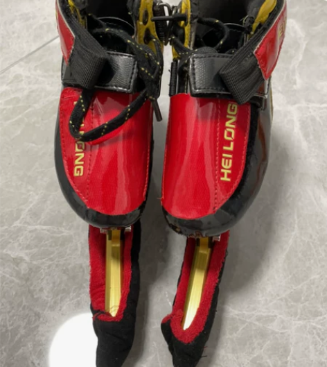 品牌型号 黑龙短道速滑鞋，31码，刀长14...