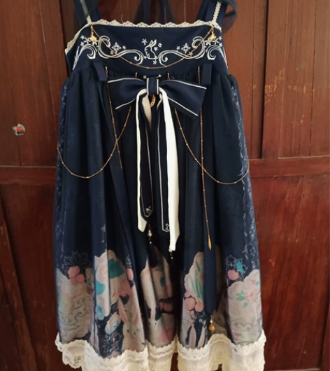 三花猫家洛丽塔——玉兔 这是老版的，还会送...