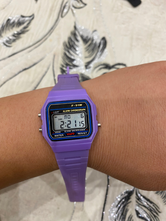 卡西欧小方块男女款 手表全新成色如图 可以...