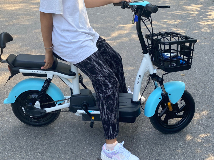 台铃小刚豆.1350入手的骑了一个月.平时...