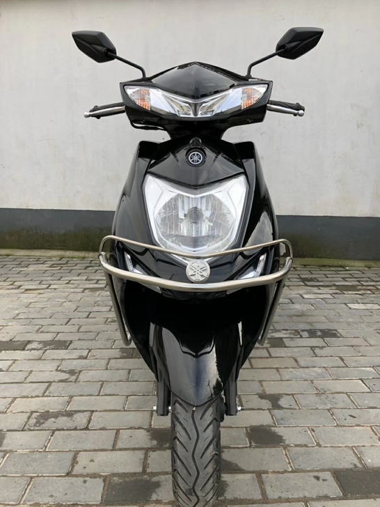 雅马哈电喷赛鹰125国四排放，二手摩托车精...