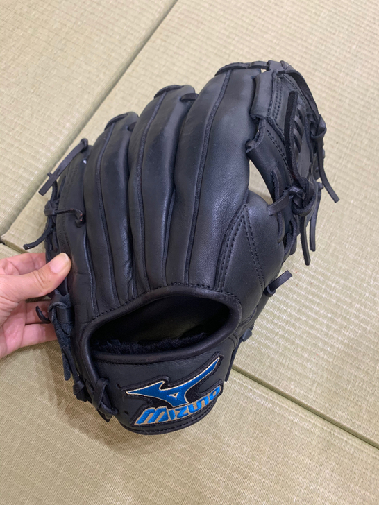 Mizuno棒球手套,9.5成新。日本购买。