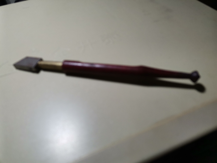 金刚钻划玻璃用老式新旧程度 新旧程度七八成...
