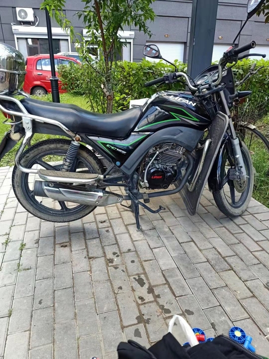力帆摩托125，自家摩托，手续齐全