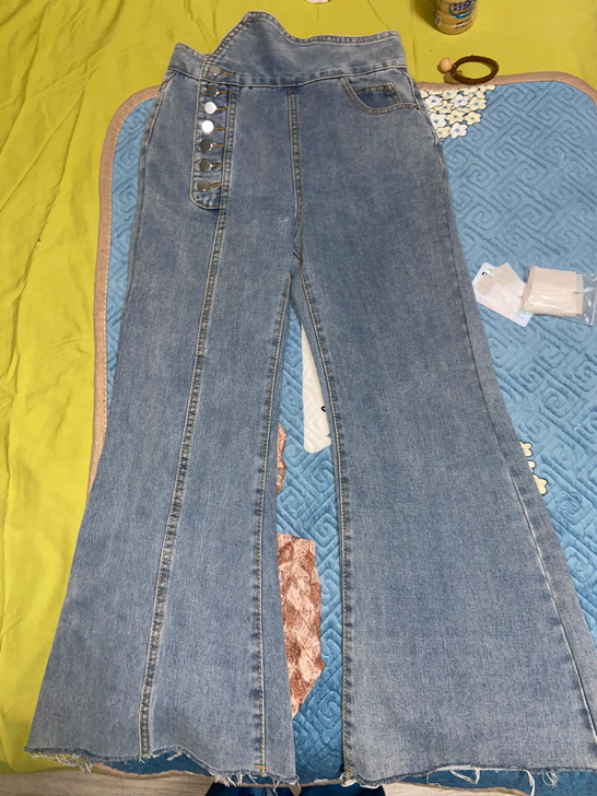 闲置牛仔裤M码喇叭微喇裤仅试穿