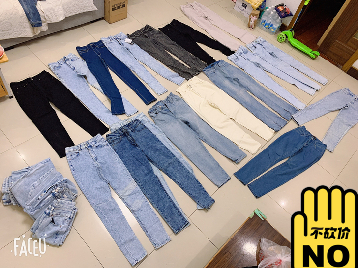 女士牛仔裤,全新,全新,购于实体店,最低七...