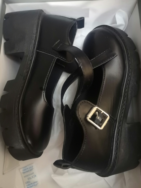 玛丽珍鞋 仅试穿 37码