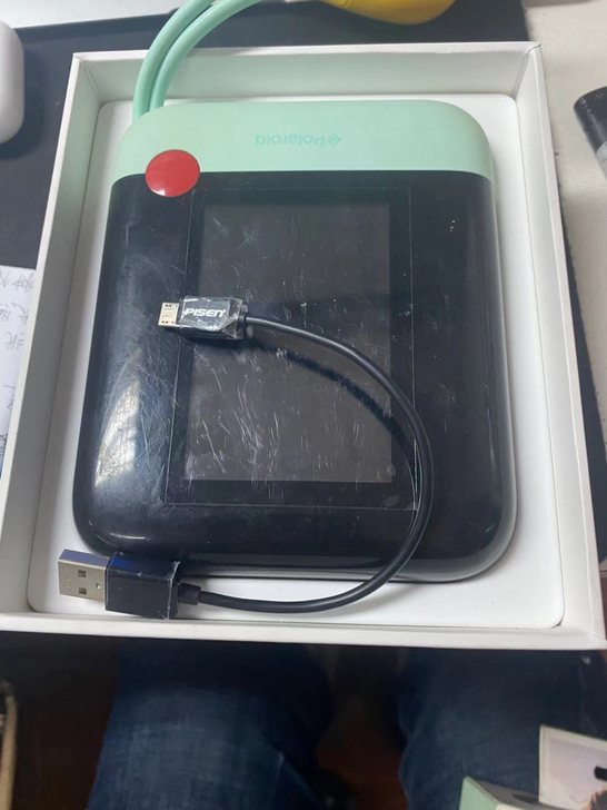 宝丽来相机,99新.偶尔卡纸,懒得修了,购...